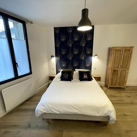 Alp Chartres - Cosy Studio Au Coeur De Chartres Avec Parking ภายนอก รูปภาพ